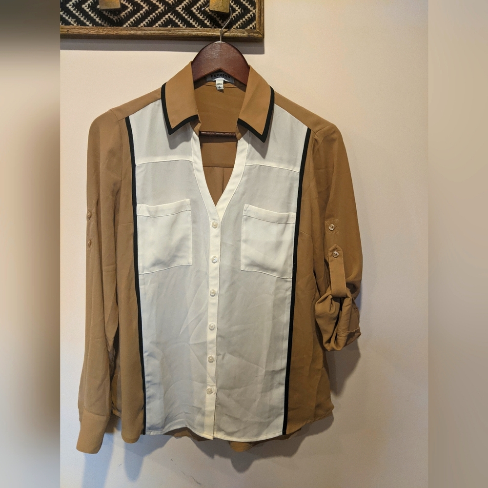 Express button down blouse size small